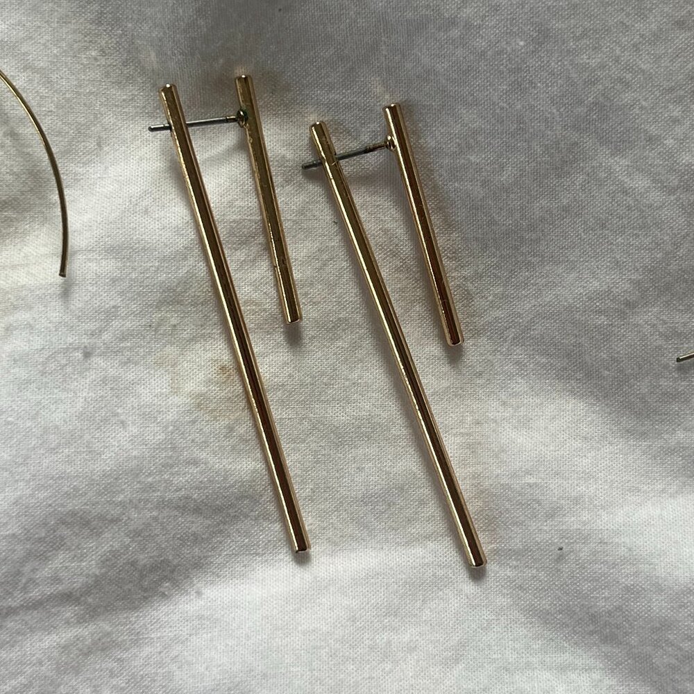 Sense of Style Gold Earrings Lulus